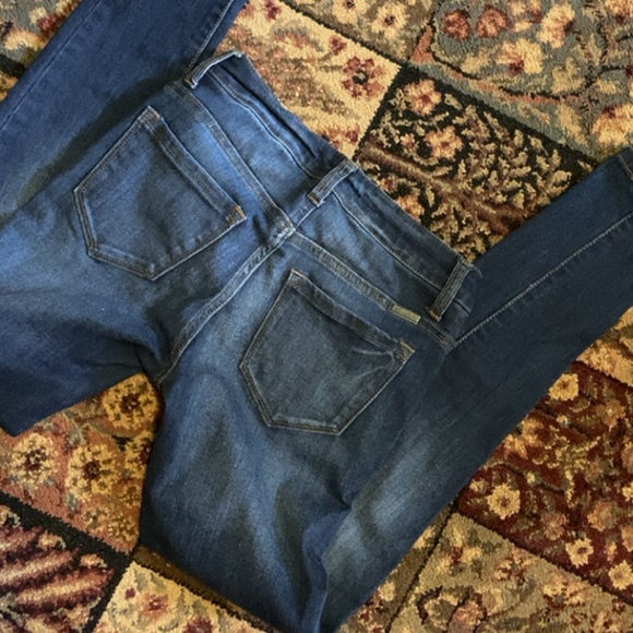 KanCan Jeans size 3/25 EUC dark no holes - Picture 1 of 1